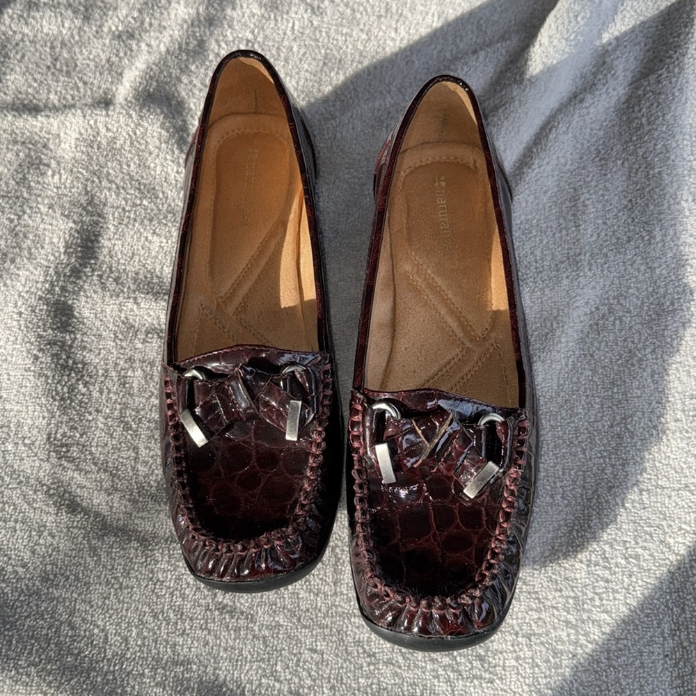 Naturalizer Cedra loafers‎ women shoes size 8.5 croc pattern brownish Burgundy